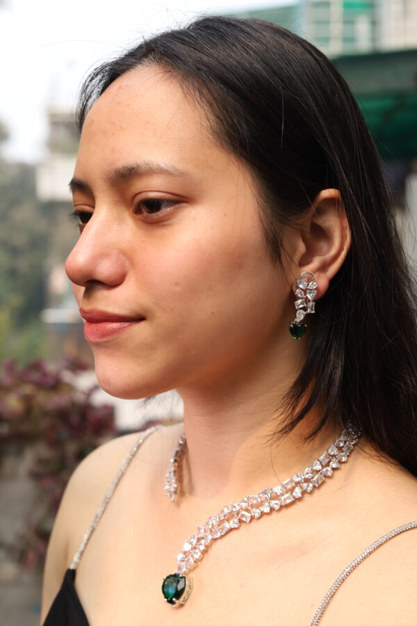 Scarlet Emerald Necklace (Green) - Image 3