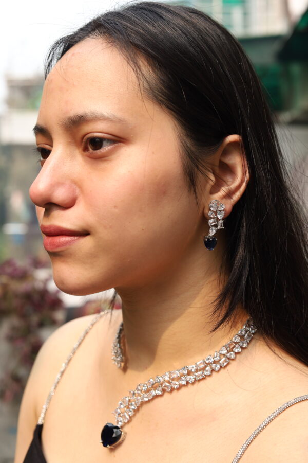Scarlet Emerald Necklace (Blue) - Image 3